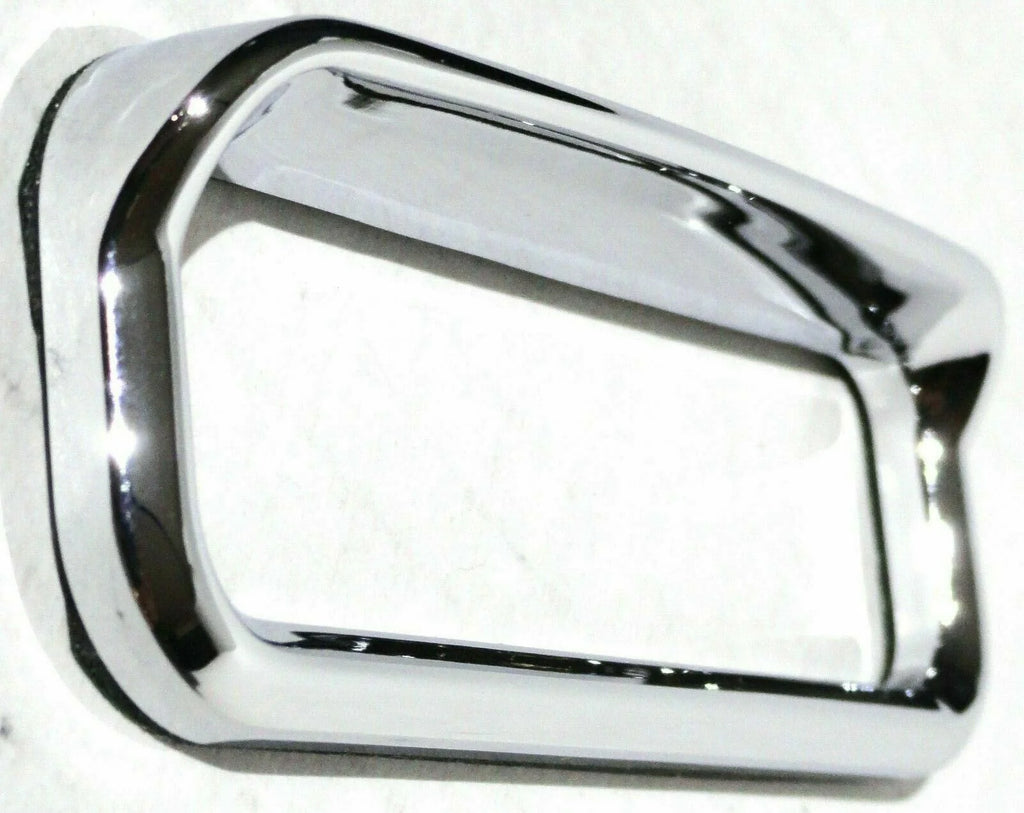 Glove Box Emblem Bezel for 2005-10 Freightliner Century Plastic 3" GG#20596