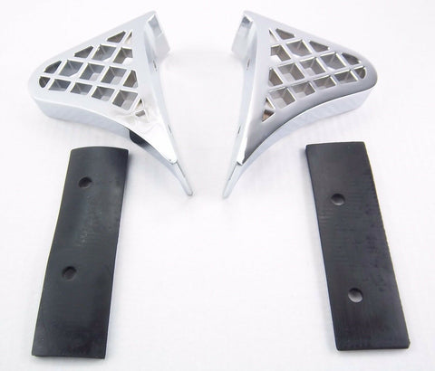 Fender Steps with Gaskets for 379/359 Peterbilt Polished Aluminum UP#28178-Pair